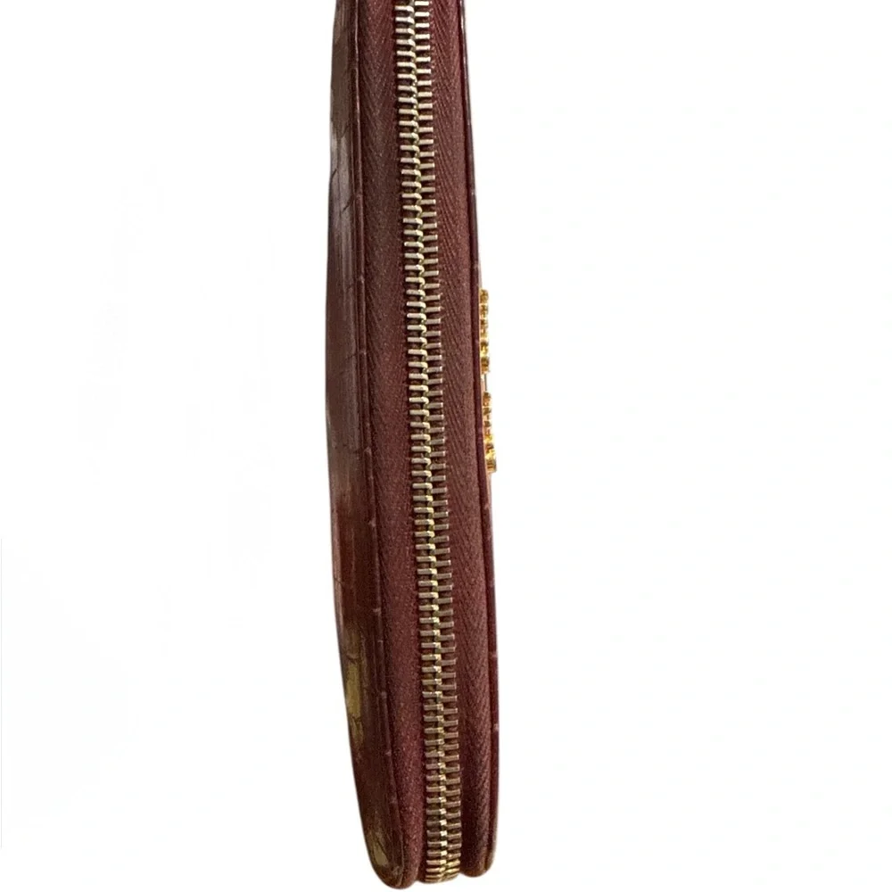 Miu Miu Red Croc-Embossed Zip Wallet - Picture 6 of 8